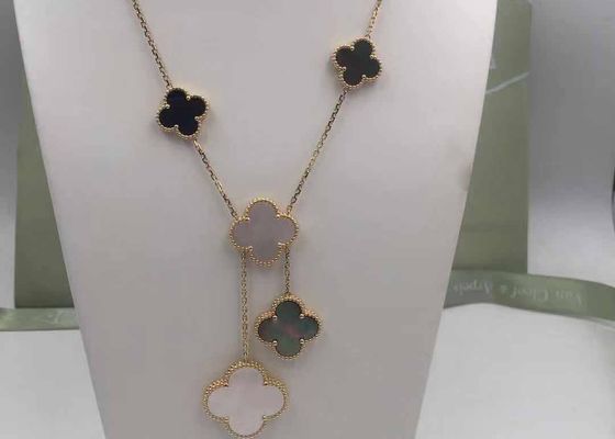 Finished Flower Shaped 18K Gold Necklace , Van Cleef Arpels Magic Alhambra Necklace