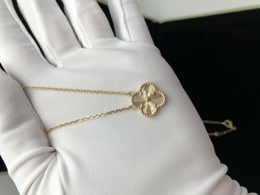 VCARP4KL00 42cm Chain 18K Gold Necklace Vintage For Girlfriend